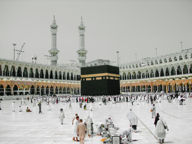 Classic Umrah Package